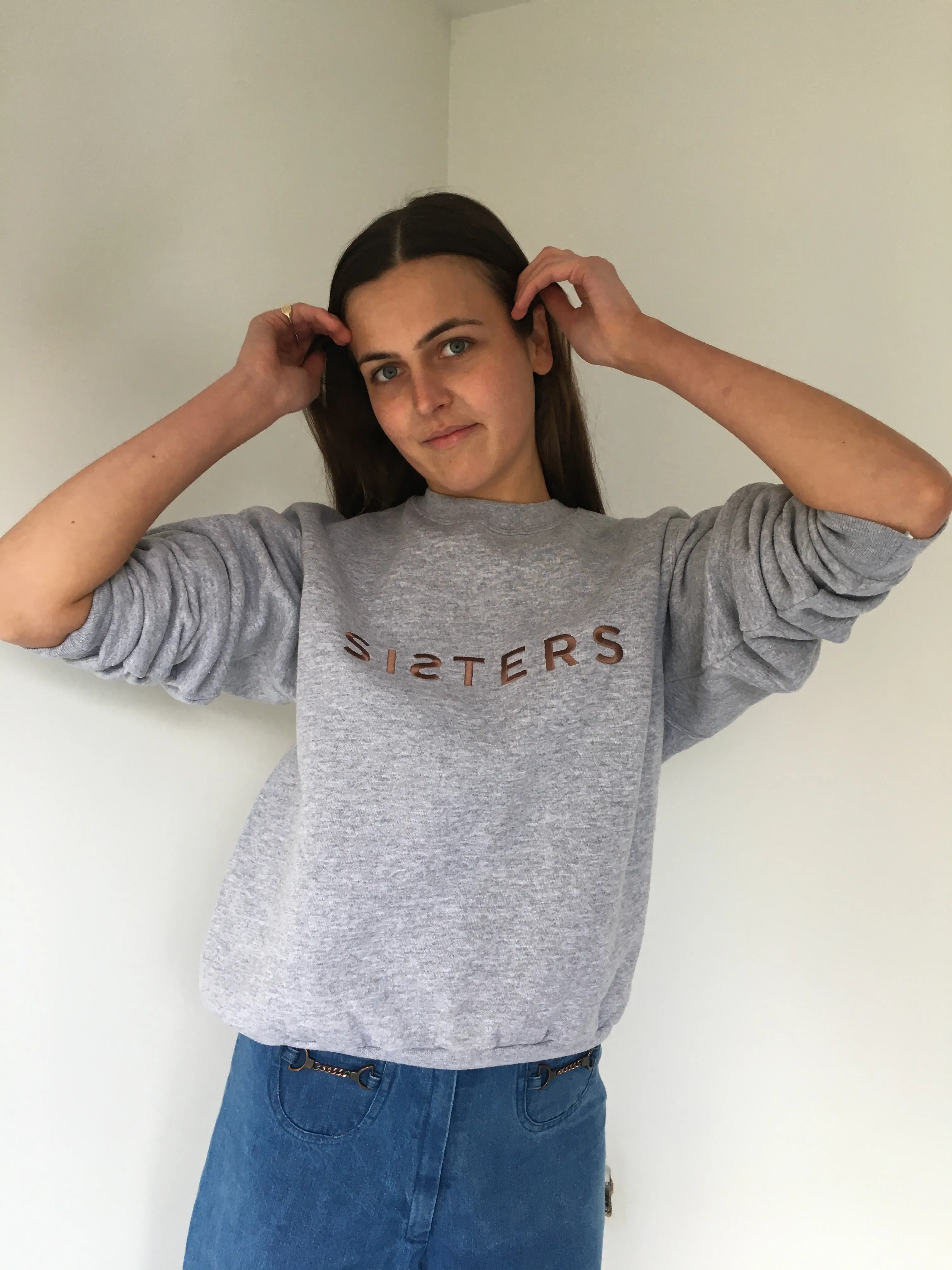 SISTERS embroidered sweatshirt Small