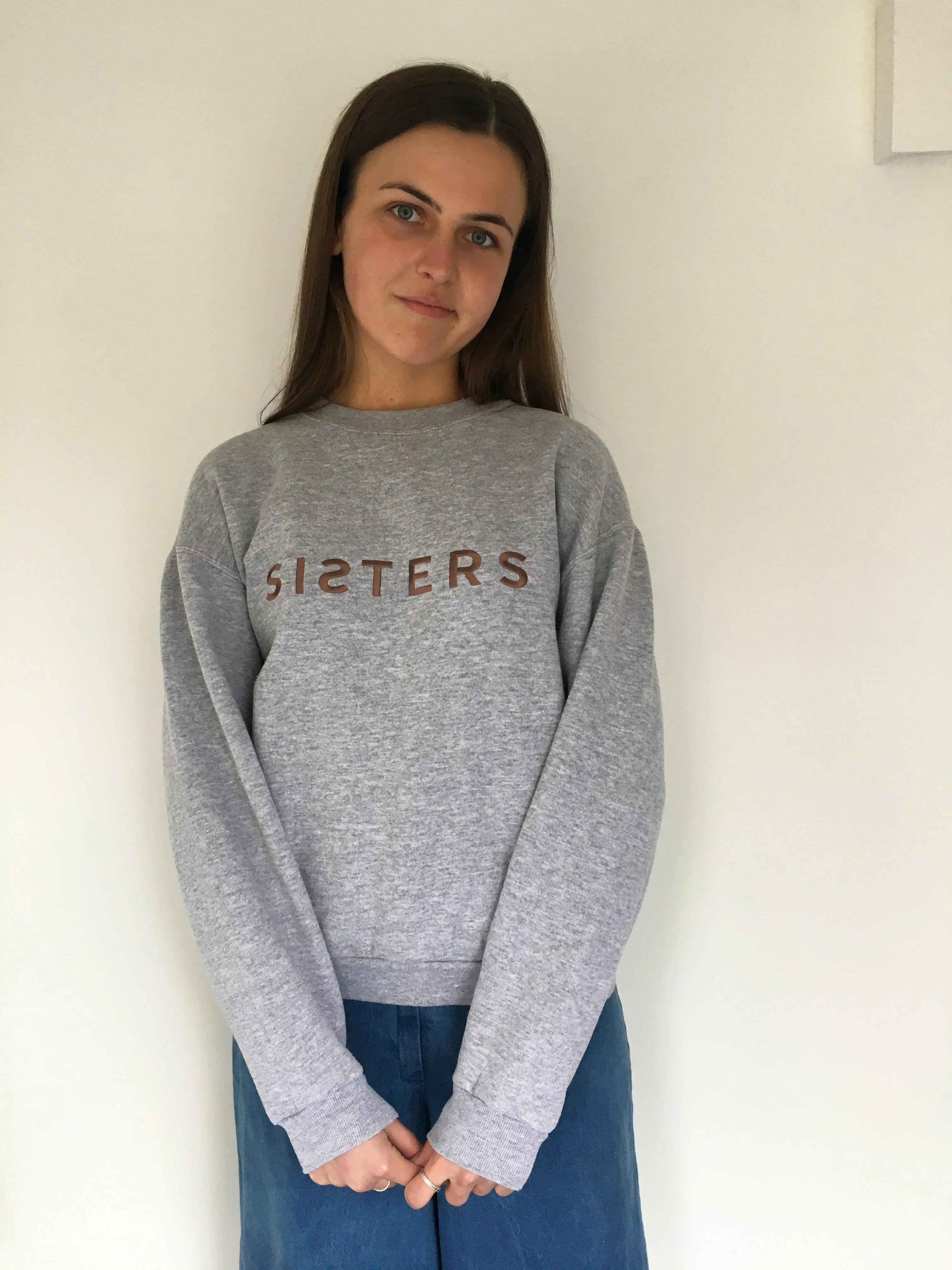 SISTERS embroidered sweatshirt Small