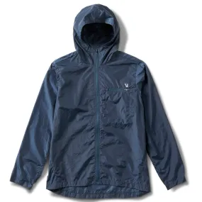 Vuori Daybreak Windbreaker in Indigo